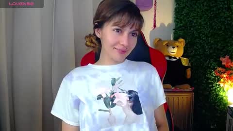 _luna10 online show from 04-13-26, 06:57