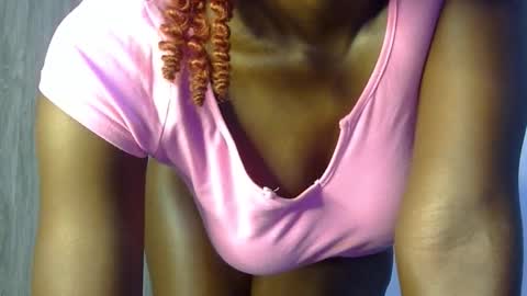 Luna online show from 09-28-25, 05:24