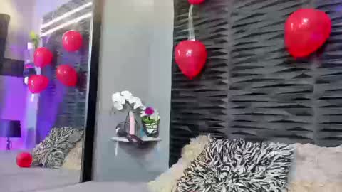 Snapshot of _lustyles_ chatting on 09-22-25, 11:07 _lustyles_ online show from 09-22-25, 11:07