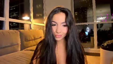 Lynna online show from 07-28-26, 01:34