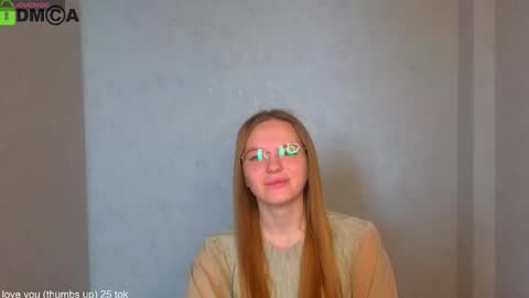 Snapshot of _lysafeta_ chatting on 03-11-26, 06:08 Welcome guys Pleasure to see you all here My name is Lysafeta and MichaelaTip menu is active Private is open online show from 03-11-26, 06:08