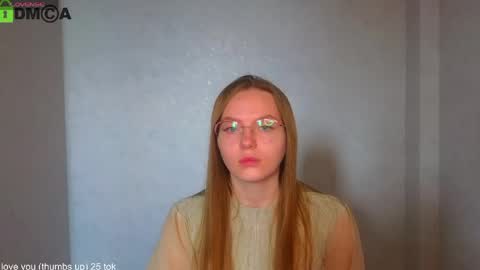 Snapshot of _lysafeta_ chatting on 04-22-26, 06:16 Welcome guys Pleasure to see you all here My name is Lysafeta and MichaelaTip menu is active Private is open online show from 04-22-26, 06:16