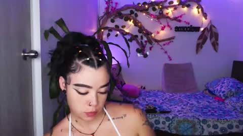 Snapshot of _marcela_wi chatting on 02-17-26, 11:11 Marce online show from 02-17-26, 11:11