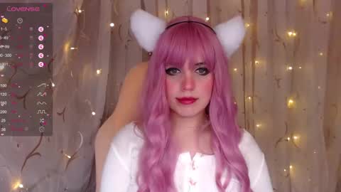 Kira online show from 12-20-24, 11:32