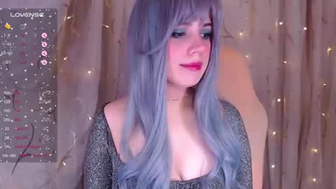 Kira online show from 02-18-25, 11:33