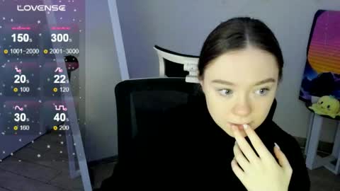 Margo online show from 12-14-25, 07:36