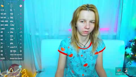 Snapshot of _mari_so chatting on 01-22-25, 02:04 Scarlett online show from 01-22-25, 02:04