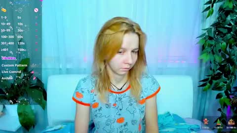Snapshot of _mari_so chatting on 01-27-25, 02:10 Scarlett online show from 01-27-25, 02:10
