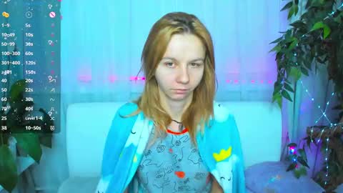 Snapshot of _mari_so chatting on 02-08-25, 01:54 Scarlett online show from 02-08-25, 01:54