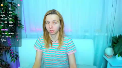 Snapshot of _mari_so chatting on 02-24-25, 02:08 Scarlett online show from 02-24-25, 02:08