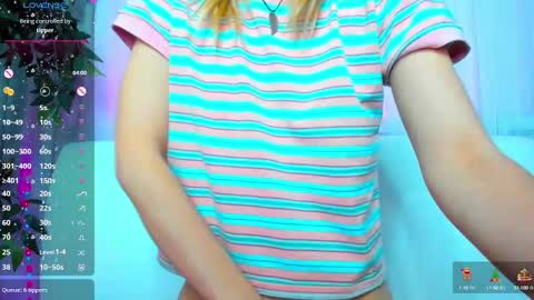 Snapshot of _mari_so chatting on 03-02-25, 05:23 Scarlett online show from 03-02-25, 05:23