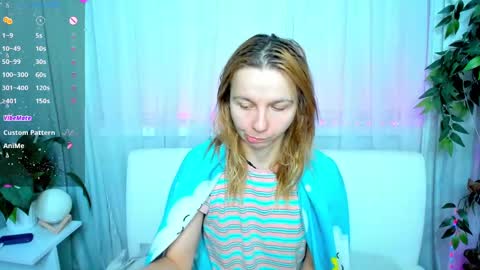 Snapshot of _mari_so chatting on 03-10-25, 02:28 Scarlett online show from 03-10-25, 02:28