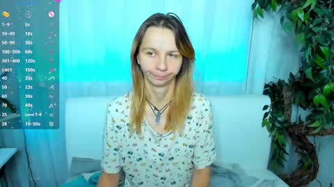 Snapshot of _mari_so chatting on 09-14-25, 05:39 Scarlett online show from 09-14-25, 05:39