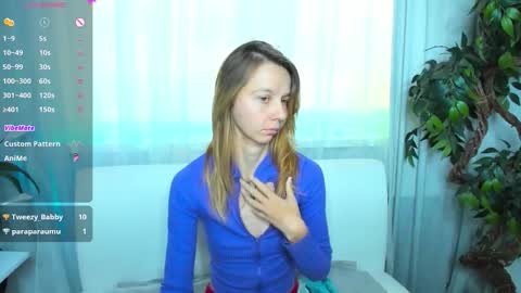 Snapshot of _mari_so chatting on 10-03-25, 08:44 Scarlett online show from 10-03-25, 08:44
