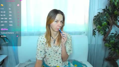 Snapshot of _mari_so chatting on 10-04-25, 08:12 Scarlett online show from 10-04-25, 08:12