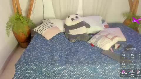 Mariana Fox online show from 02-17-26, 06:10