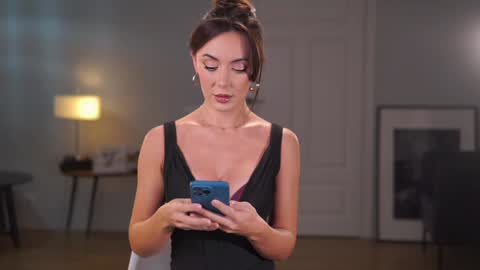 Snapshot of _mariarty_ chatting on 01-16-25, 09:40 Marie - -25 discount online show from 01-16-25, 09:40