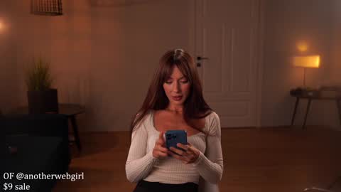 Snapshot of _mariarty_ chatting on 10-12-25, 05:45 Marie - -25 discount online show from 10-12-25, 05:45