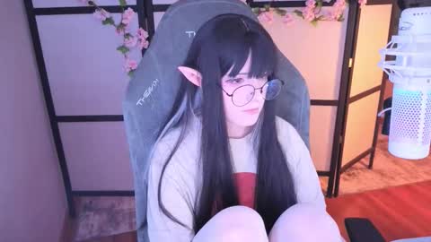 Snapshot of _mariko_ chatting on 03-20-26, 03:17 Mariko online show from 03-20-26, 03:17