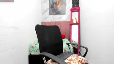 Mikoto  Alexia online show from 01-27-25, 04:22