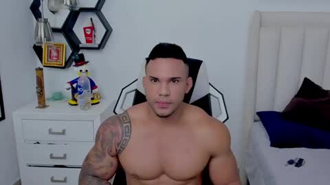 _matthew_santos_ online show from 12-16-24, 10:40