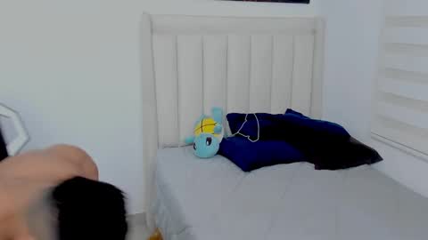 _matthew_santos_ online show from 12-27-24, 01:22