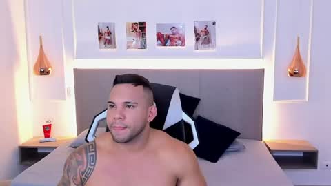 Snapshot of _matthew_santos_ chatting on 06-28-26, 01:55 _matthew_santos_ online show from 06-28-26, 01:55