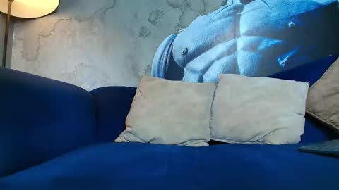 Max Carter online show from 10-19-25, 03:23