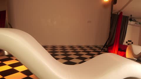 Snapshot of _meganmeow_ chatting on 12-02-24, 01:03 Saturday - start 2030-2130 GMT online show from 12-02-24, 01:03