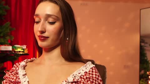 Snapshot of _meganmeow_ chatting on 12-07-24, 10:06 Saturday - start 2030-2130 GMT online show from 12-07-24, 10:06