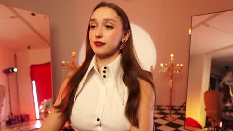 Snapshot of _meganmeow_ chatting on 01-10-25, 09:53 Saturday - start 2030-2130 GMT online show from 01-10-25, 09:53