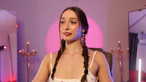 Snapshot of _meganmeow_ chatting on 01-15-25, 01:12 Saturday - start 2030-2130 GMT online show from 01-15-25, 01:12