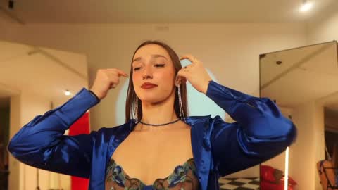 Snapshot of _meganmeow_ chatting on 01-23-25, 01:51 Saturday - start 2030-2130 GMT online show from 01-23-25, 01:51