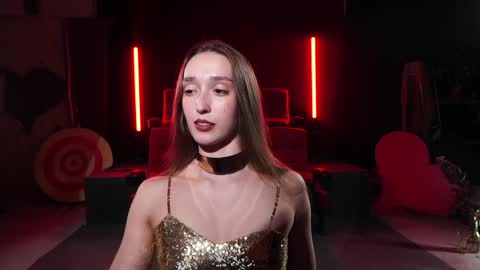 Snapshot of _meganmeow_ chatting on 10-07-25, 09:01 Saturday - start 2030-2130 GMT online show from 10-07-25, 09:01