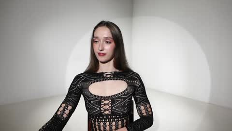 Snapshot of _meganmeow_ chatting on 10-09-25, 05:22 Saturday - start 2030-2130 GMT online show from 10-09-25, 05:22