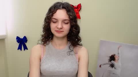 Susie online show from 02-22-25, 10:40