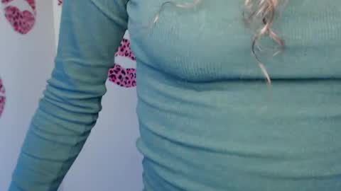 Susie online show from 11-04-25, 07:40