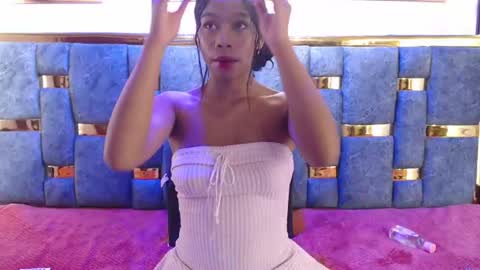Snapshot of _mery67 chatting on 06-30-26, 04:13 _mery67 online show from 06-30-26, 04:13