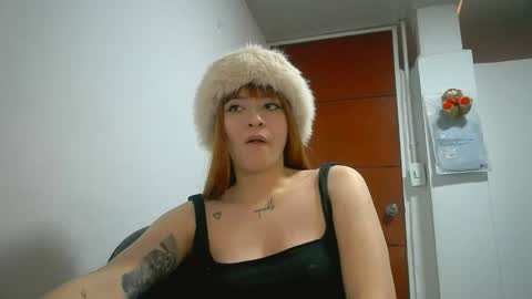 Snapshot of _mia_foster1 chatting on 01-14-26, 09:20 Mia-foster online show from 01-14-26, 09:20