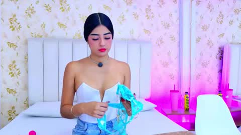 Snapshot of _miaa_monroe chatting on 01-11-26, 07:08 Mia Monroe online show from 01-11-26, 07:08