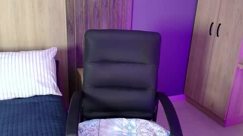 _miamiller_ online show from 03-03-25, 11:03