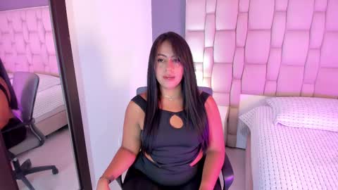 _miamiller_ online show from 10-08-25, 08:17