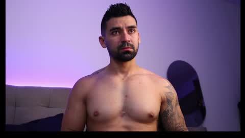 Snapshot of _mikestone chatting on 02-03-26, 01:48 soy mike online show from 02-03-26, 01:48