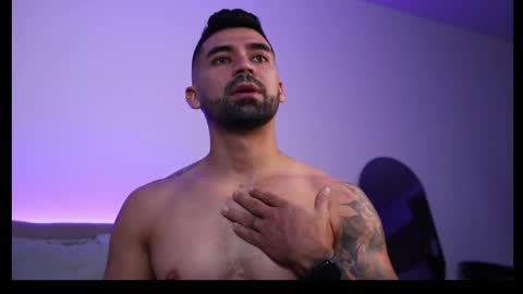 Snapshot of _mikestone chatting on 02-07-26, 12:58 soy mike online show from 02-07-26, 12:58