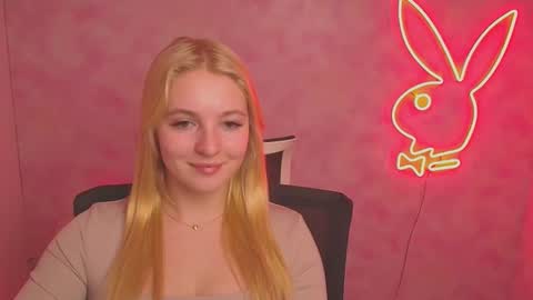 Melanie online show from 03-07-25, 03:39