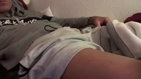 Snapshot of _milkmanmark_ chatting on 10-20-25, 04:51 Mark online show from 10-20-25, 04:51