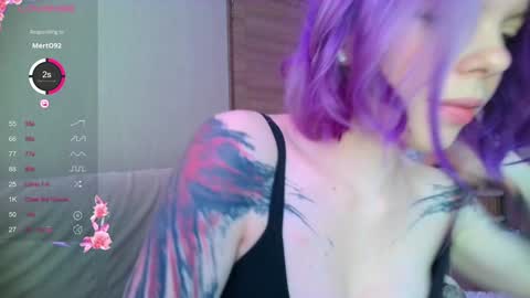 Snapshot of _milky__way__ chatting on 01-04-25, 12:16 Kate online show from 01-04-25, 12:16
