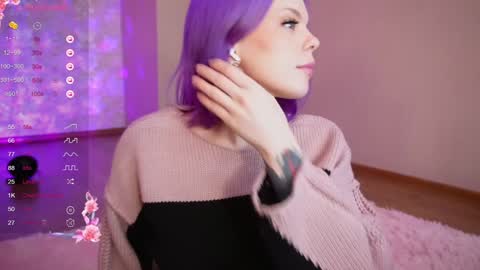Snapshot of _milky__way__ chatting on 02-08-25, 12:50 Kate online show from 02-08-25, 12:50