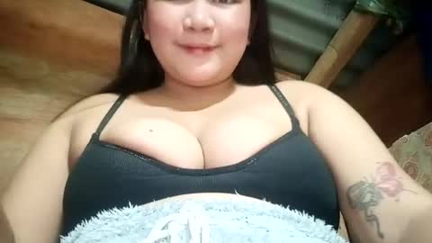 _milkytitsmomxx_ online show from 08-02-26, 04:49