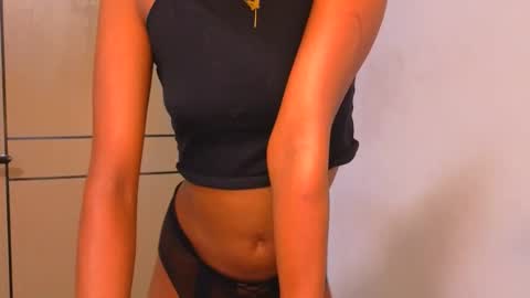 Mimi online show from 04-17-26, 02:20